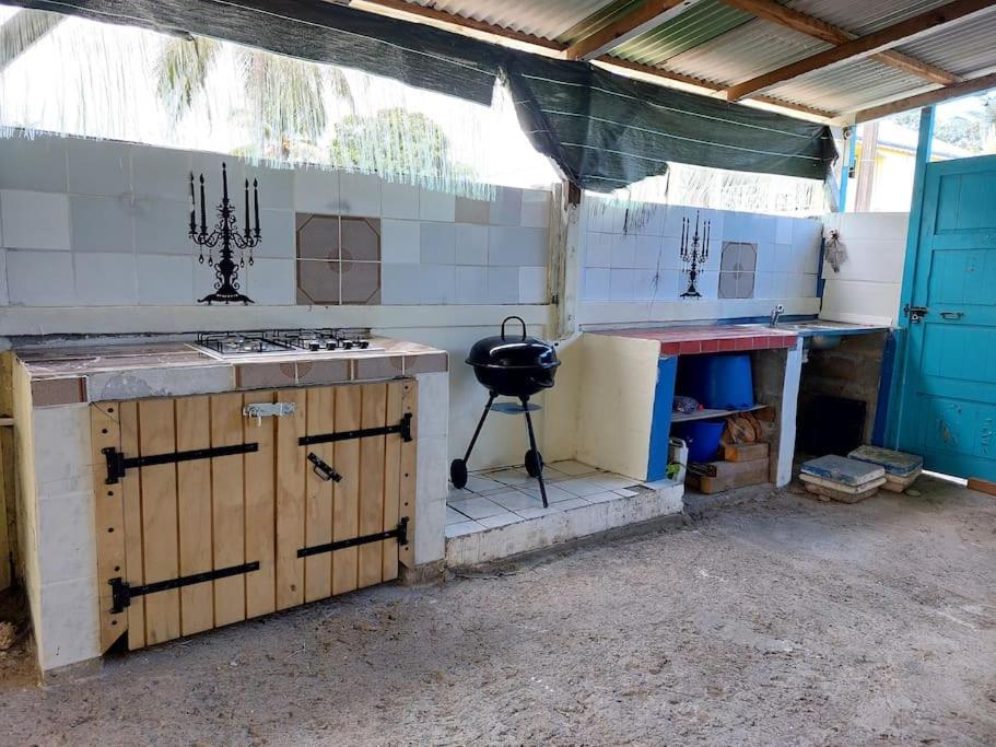 סנט-רוז La Petite Maison, Spacieuse, Avec Jardin / Parking מראה חיצוני תמונה